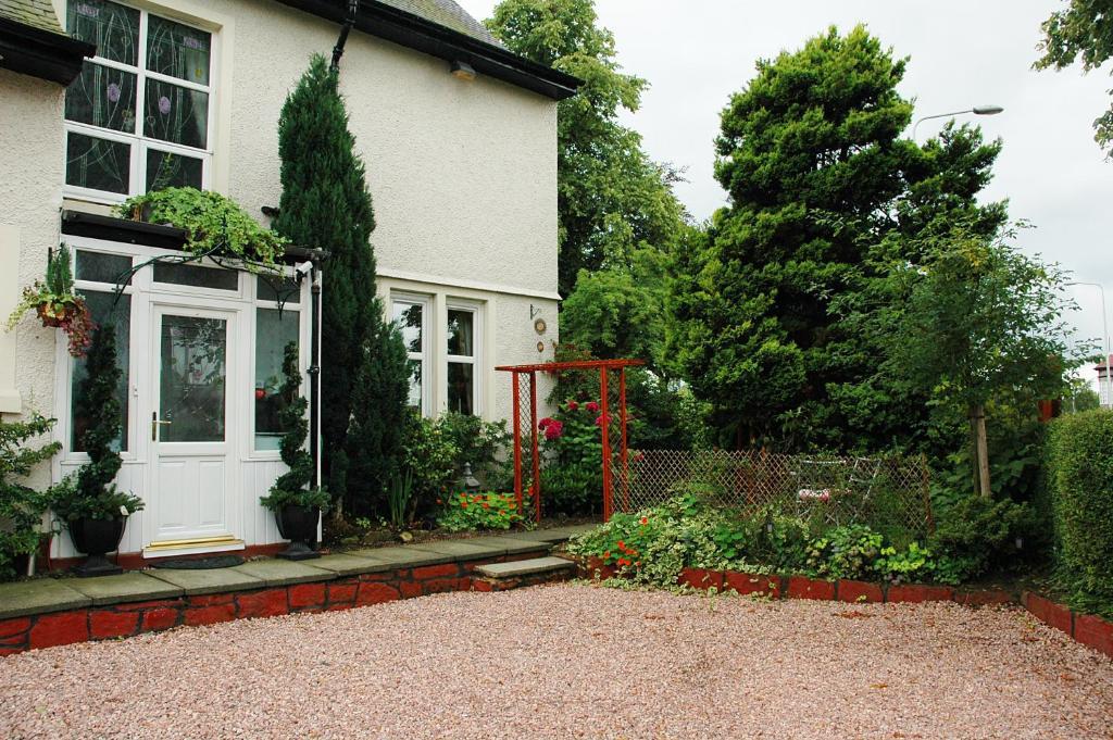 Pitreavie Guest House 던펌린 외부 사진