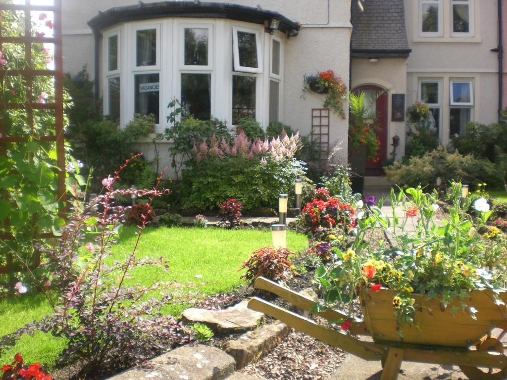Pitreavie Guest House 던펌린 외부 사진