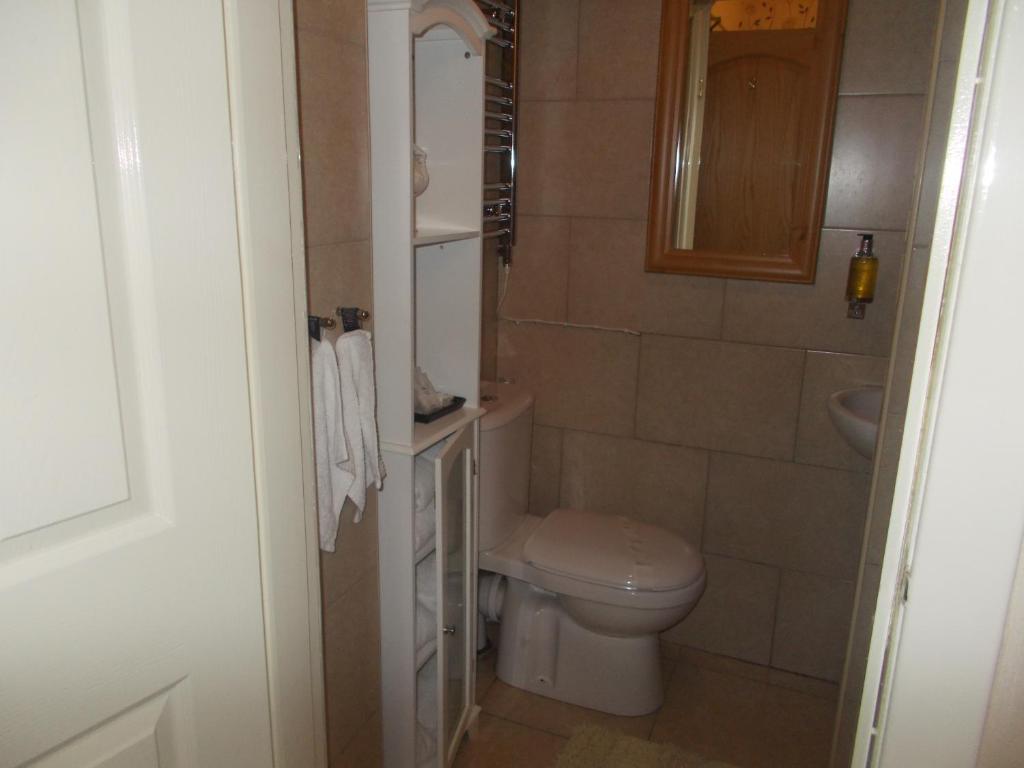 Pitreavie Guest House 던펌린 객실 사진