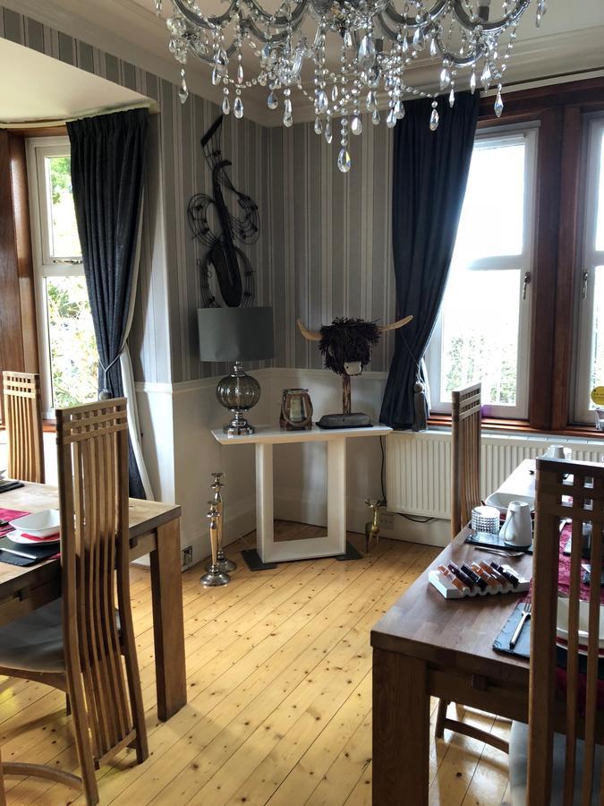 Pitreavie Guest House 던펌린 외부 사진