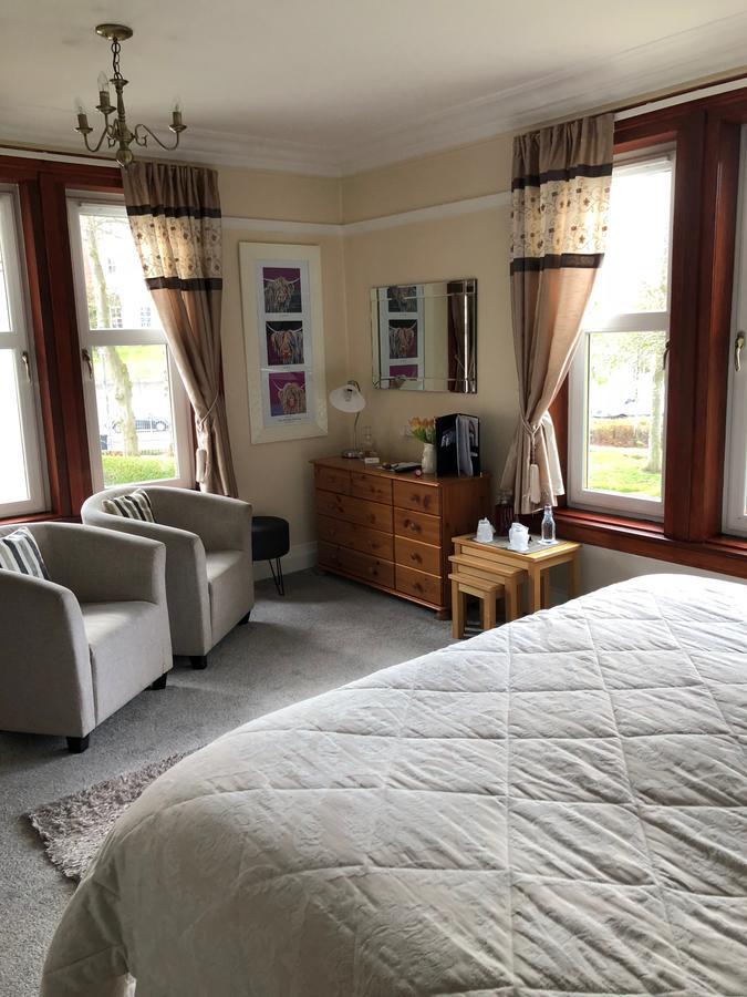Pitreavie Guest House 던펌린 외부 사진